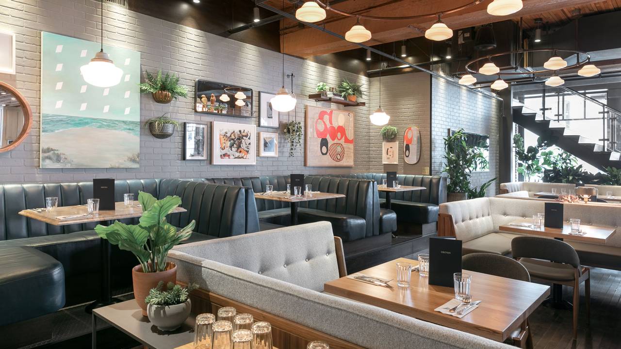 Earls Kitchen + Bar — A Culinary Haven with Ambleside Views
