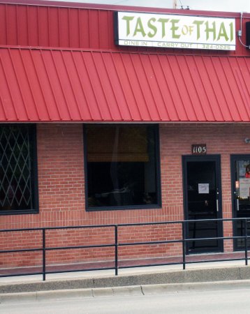 Taste of Thai — Serving Authentic Flavors Since 1999 in Lansing and East Lansing