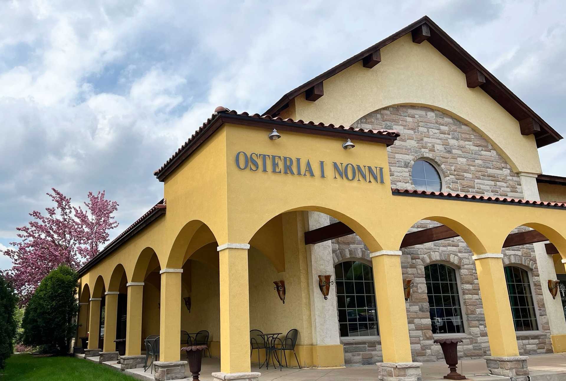 I NONNI — Lilydale's Premier Italian Dining Destination for Authentic Roman-Inspired Cuisine